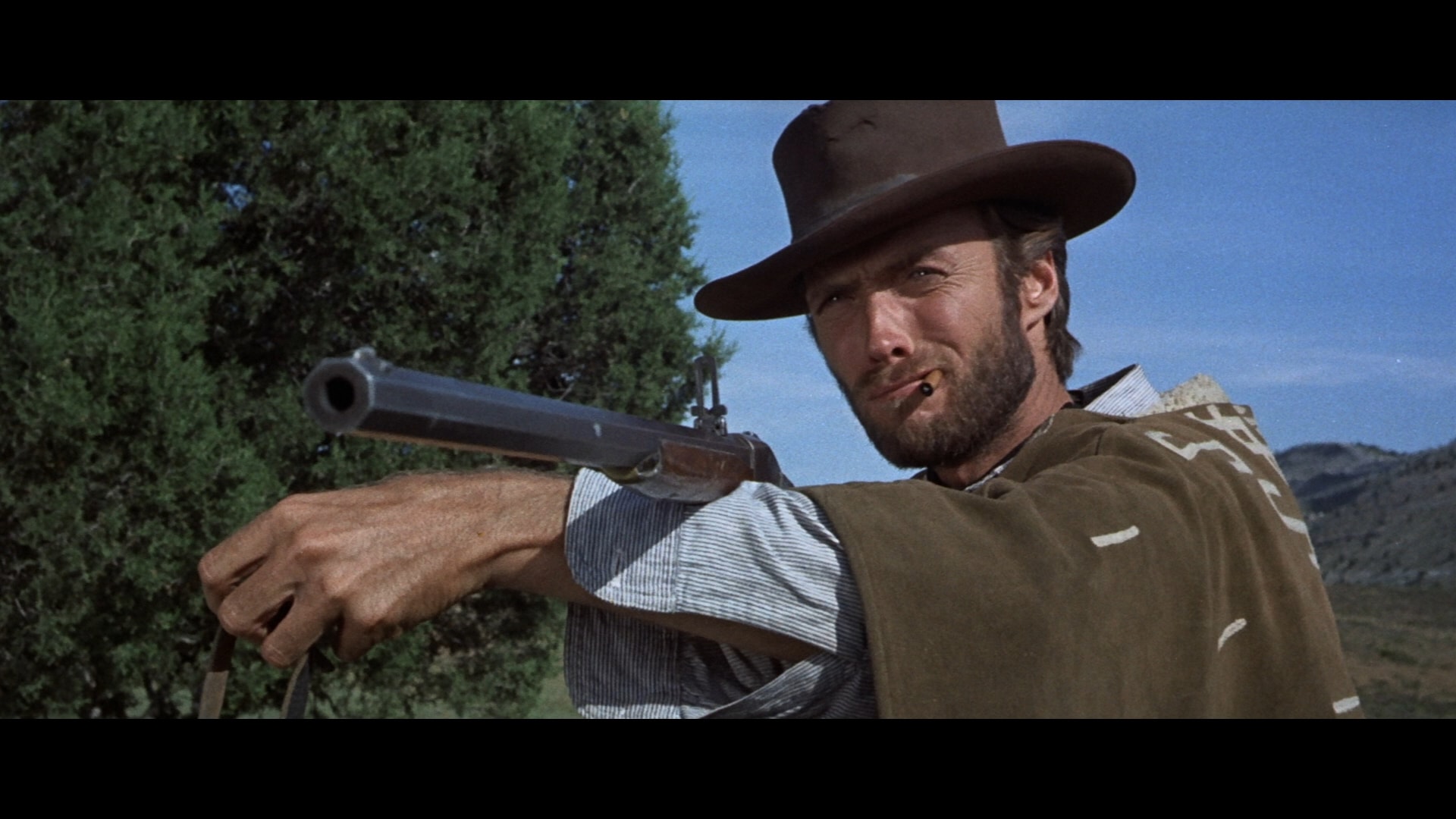 Clint Eastwood - đẹp trai, giờ già rồi vẫn còn gân lắm