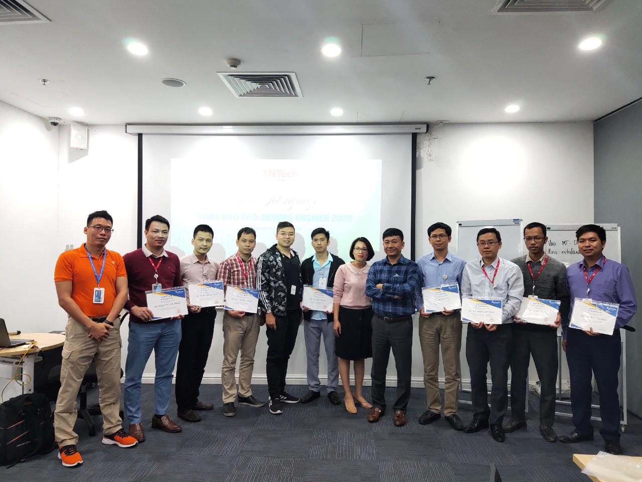 Techmaster đào tạo khóa DevOps Engineer cho Công ty TNTech thuộc Tập đoàn TNG Việt Nam