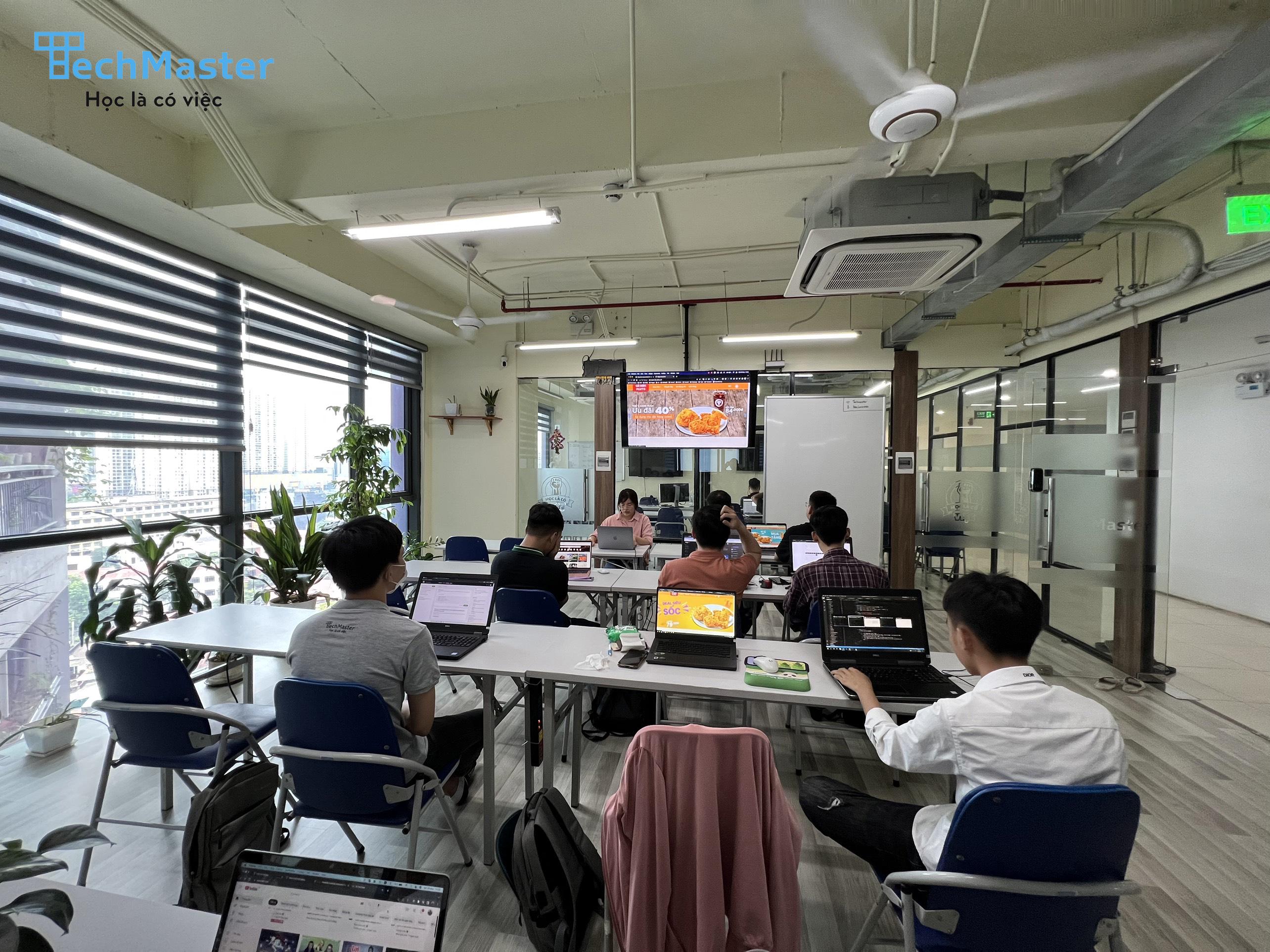 Bảo vệ đồ án React.Js lớp Web Frontend 20 - TechMaster Vietnam